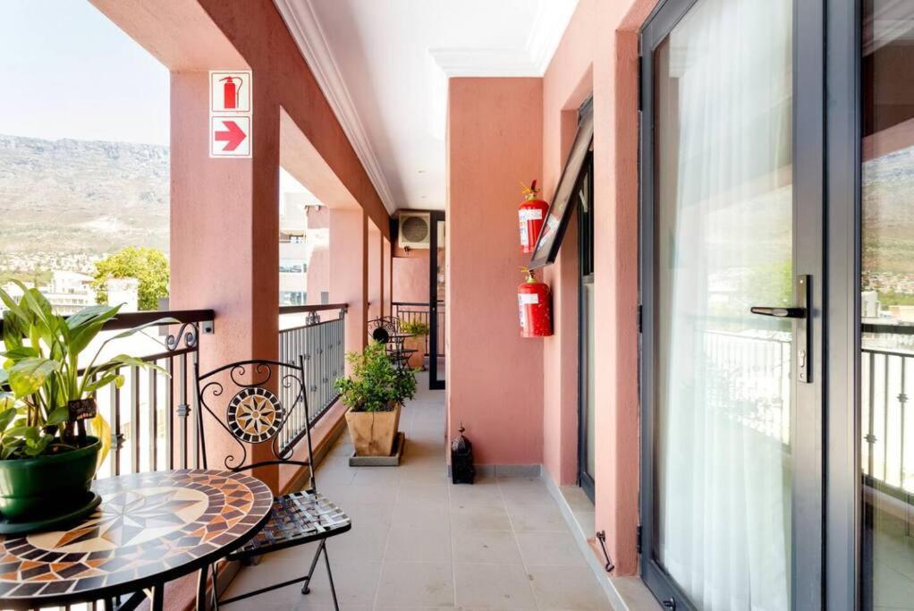 Апартаменты Nazari House Кейптаун Экстерьер фото